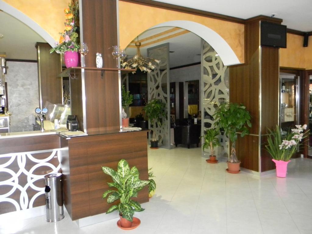 Hotel Mi.Ro. Casalnuovo Di Napoli Kültér fotó